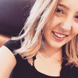 Meet your Posher, Annie